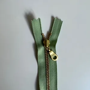 22" Brass Gold Donut-pull Zippers