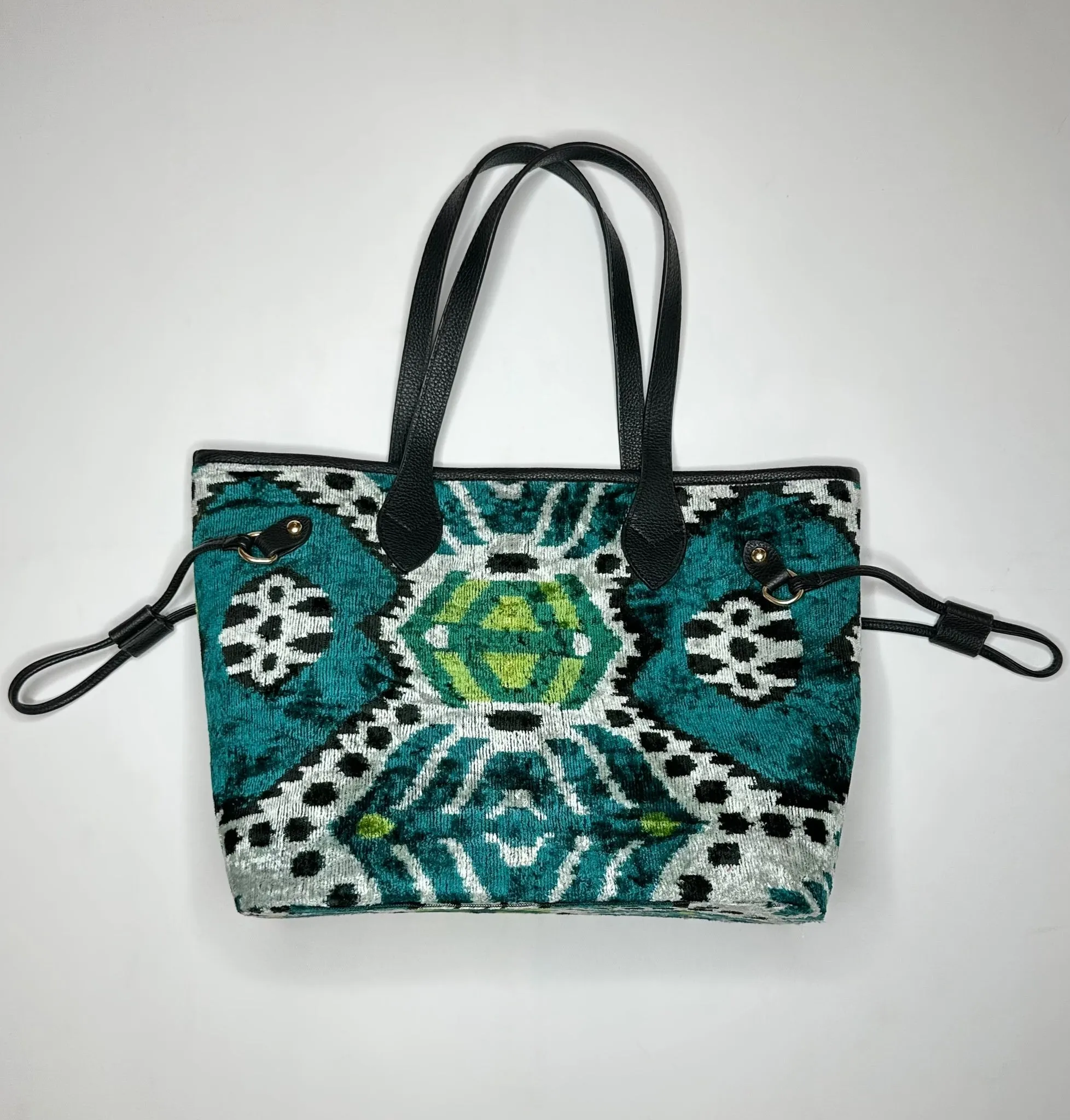 Alanah Tote in BlueKat
