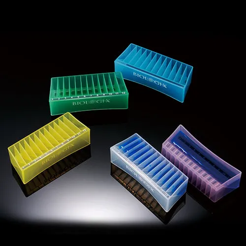 Biologix 25-1100 100Ml Capacity White Polystyrene Sterile Solution Basins.
