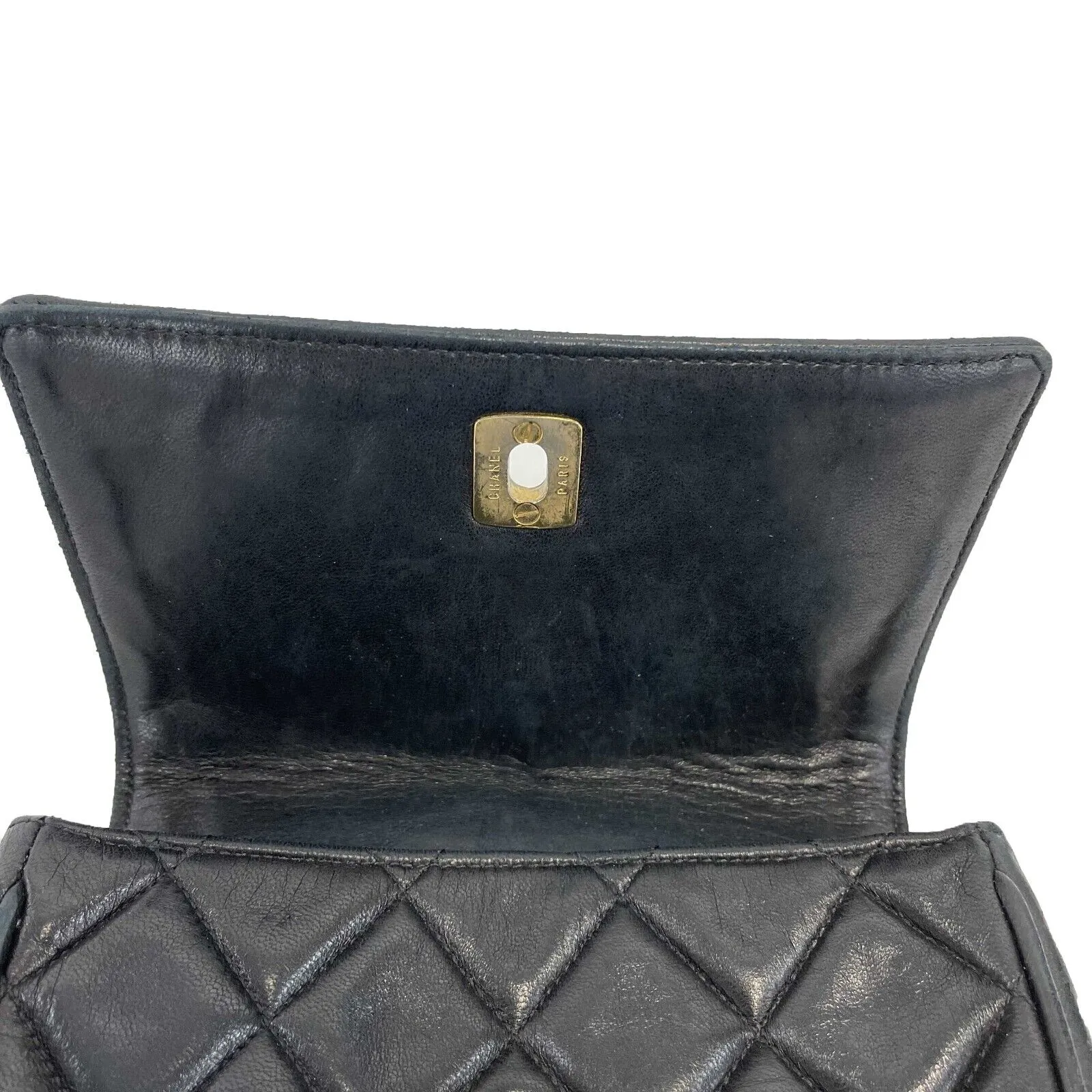 Chanel - CC Quilted Lambskin Flap Handbag VINTAGE 89 / 90 - Black Crossbody