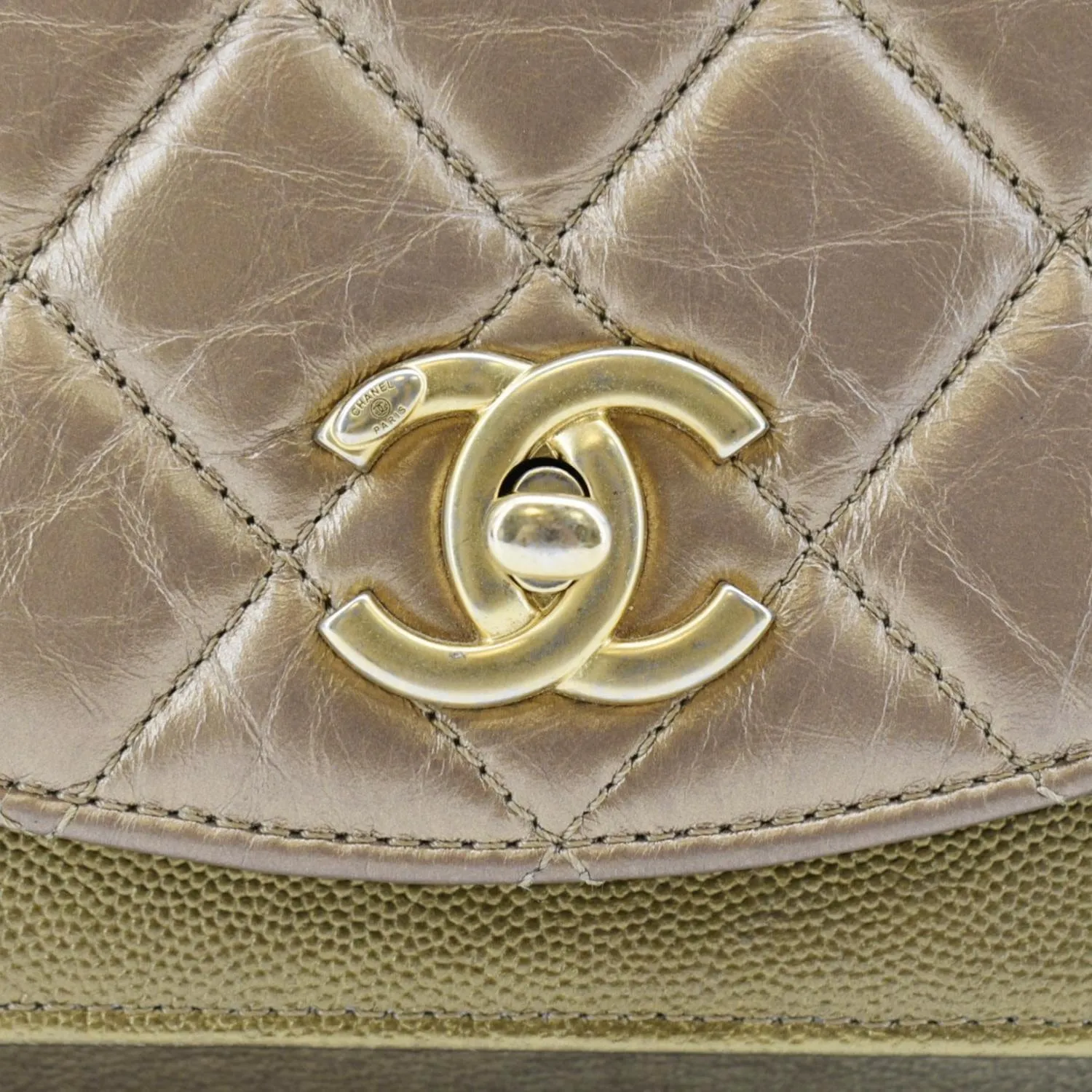 CHANEL Chain Handle Flap Quilted Metallic Calfskin Caviar Crossbody Bag Chrome