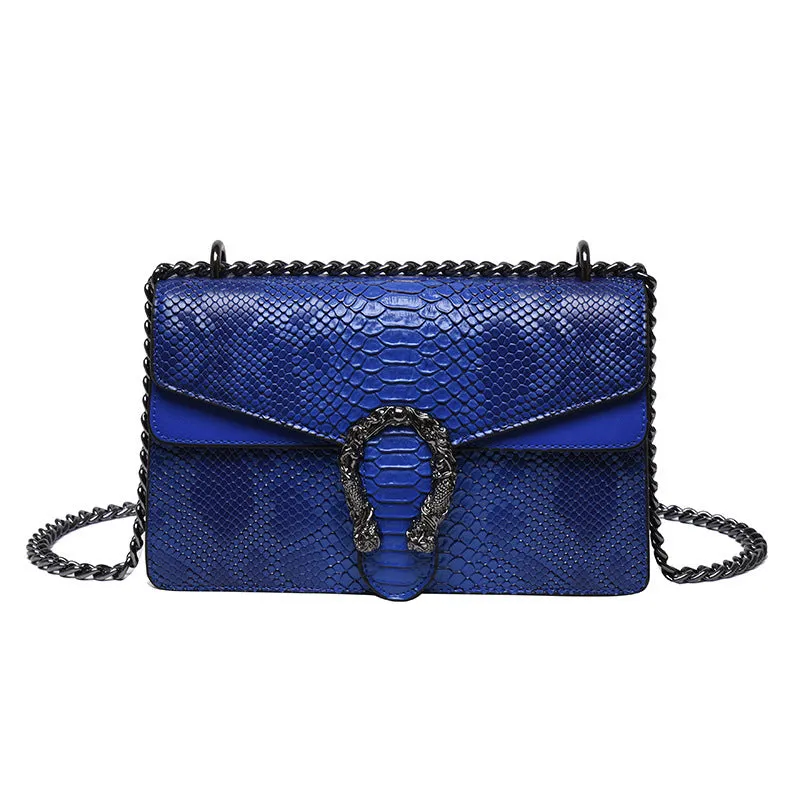 Cool Women's Retro Chain Trendy Niche Crossbody Bags