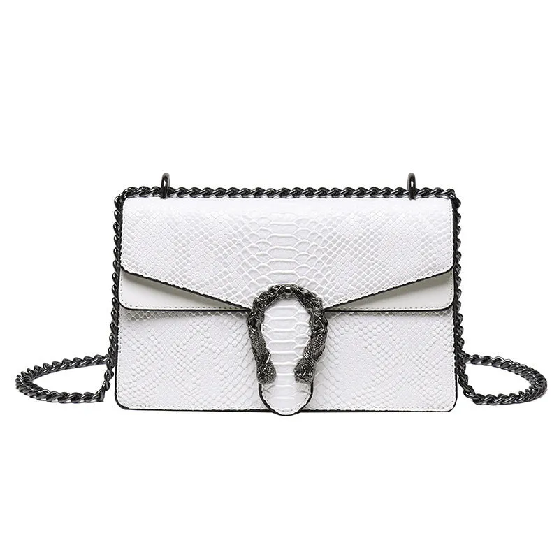 Cool Women's Retro Chain Trendy Niche Crossbody Bags