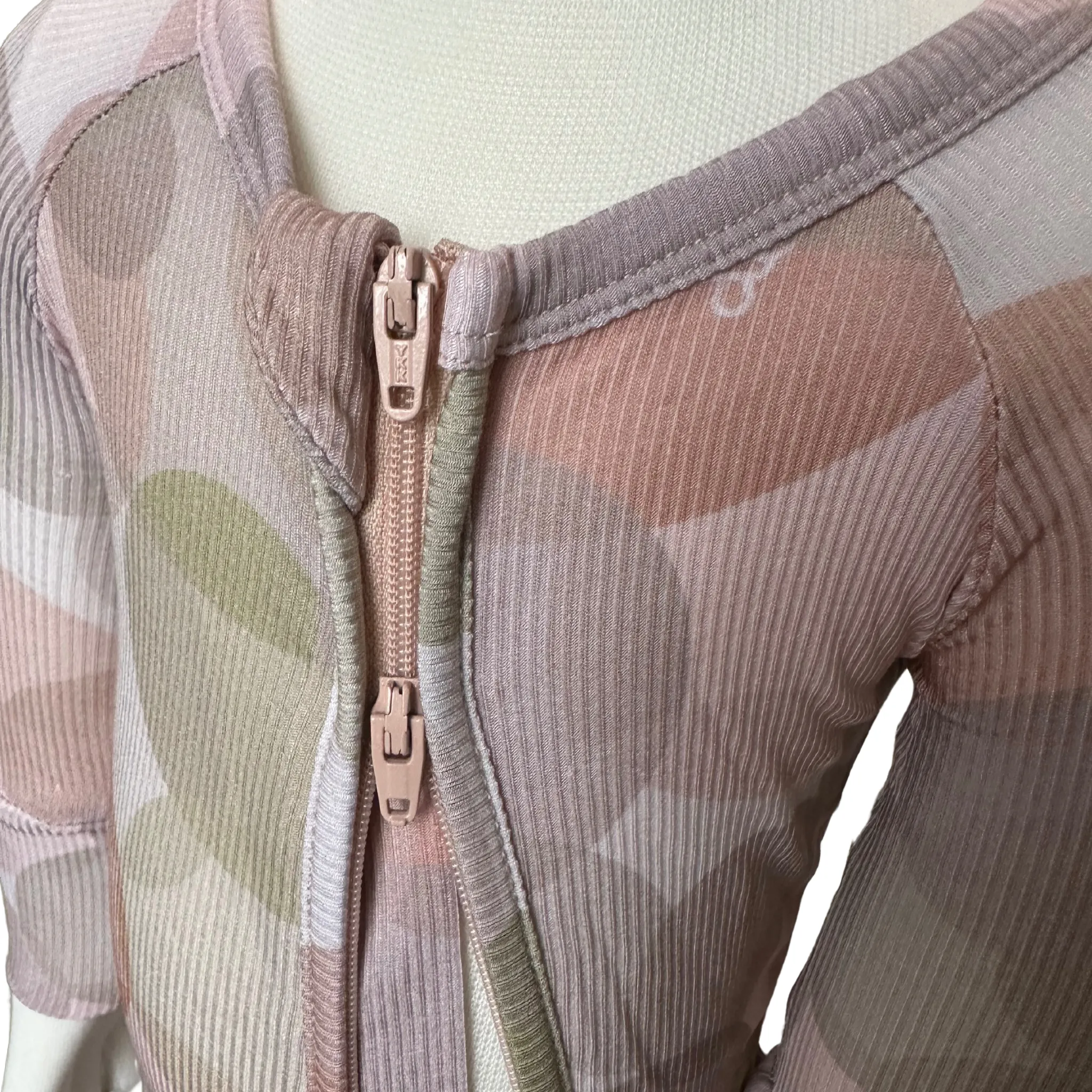 Dream Bubbles Print- Ribbed QuickZip