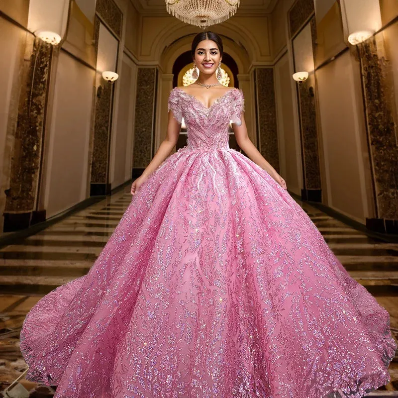 Exquisite Beading Quinceanera Dresses V-neck Short Sleeves Ball Gown