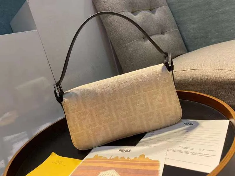 Fendi Luxury Fashion Bag