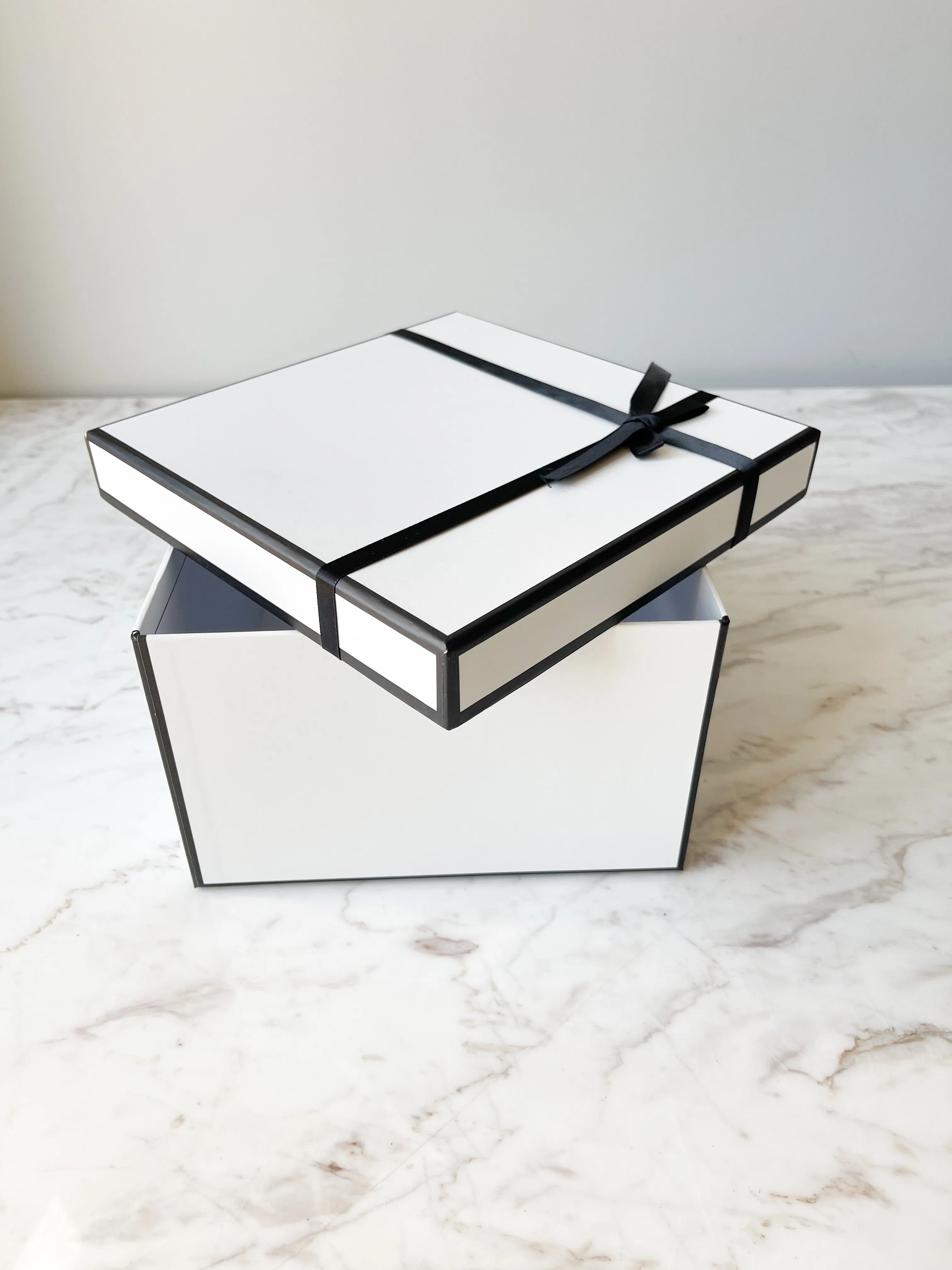 French Style Square Flower Gift Box