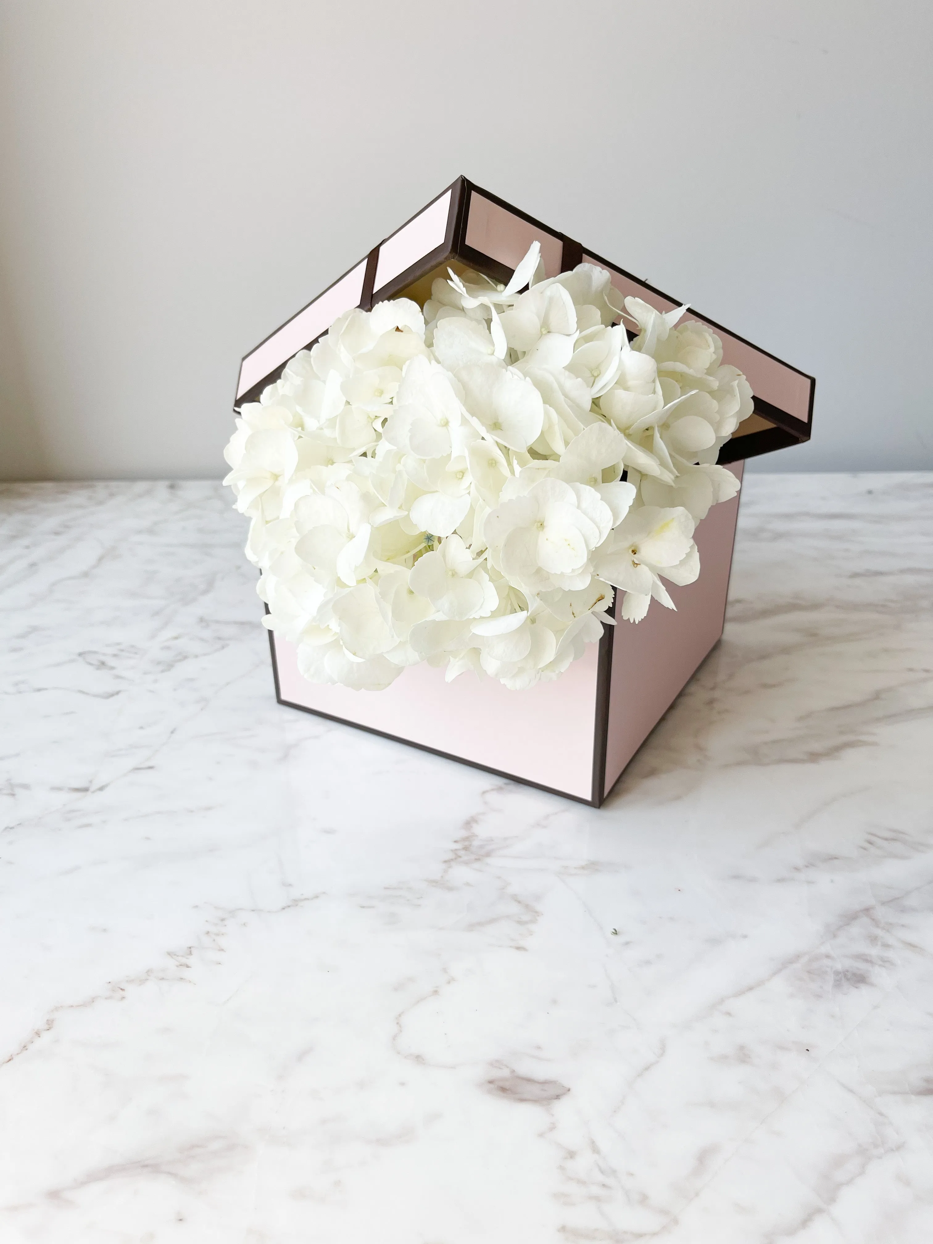 French Style Square Flower Gift Box