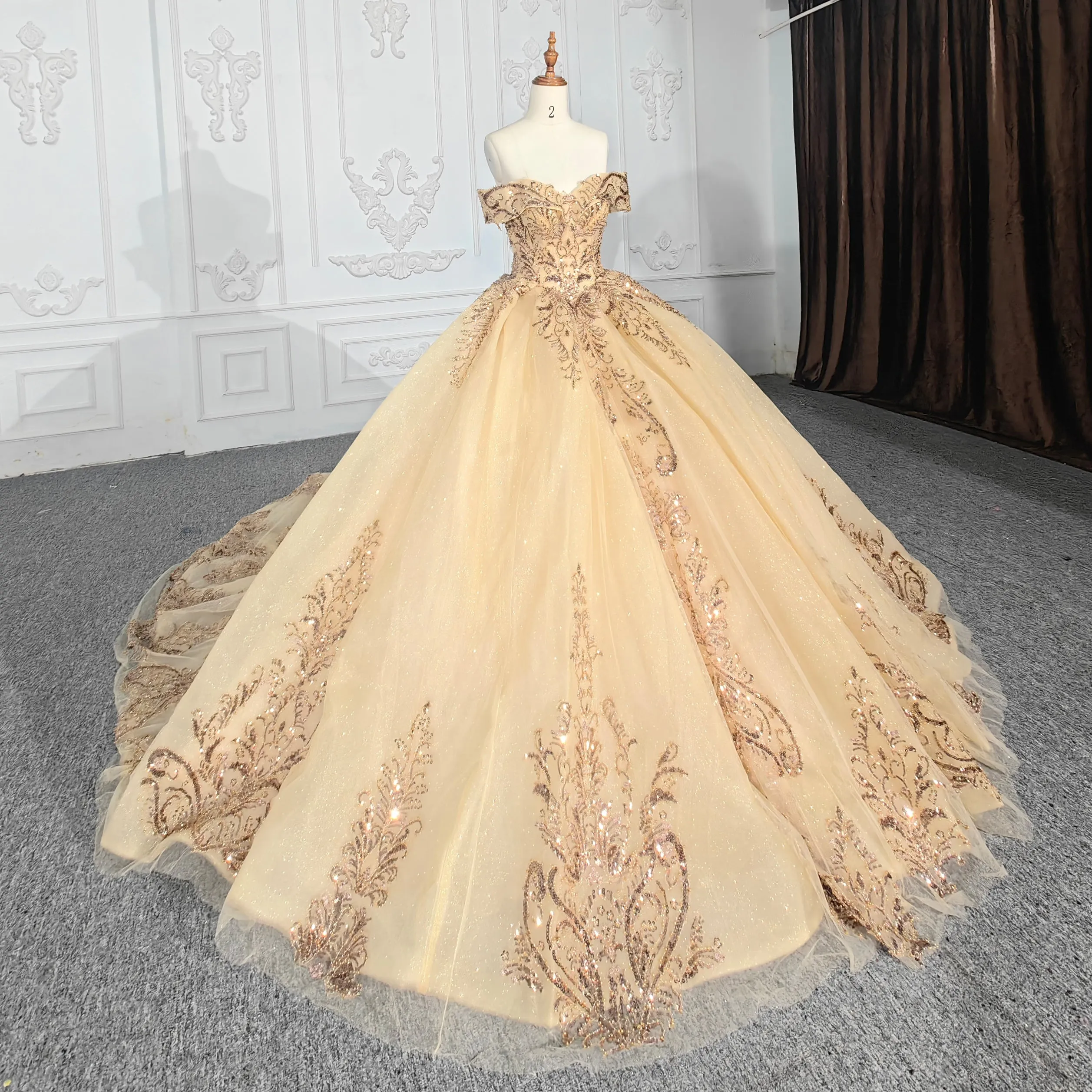 Gorgeous Gold Quinceanera Dresses Ball Gown Beading Evening Party Dress