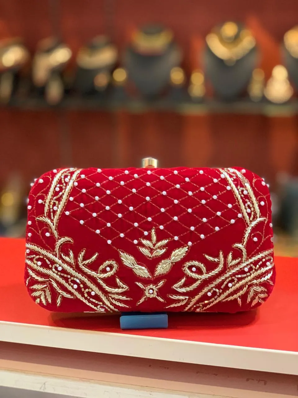 Gorgeous Party Clutch In Red