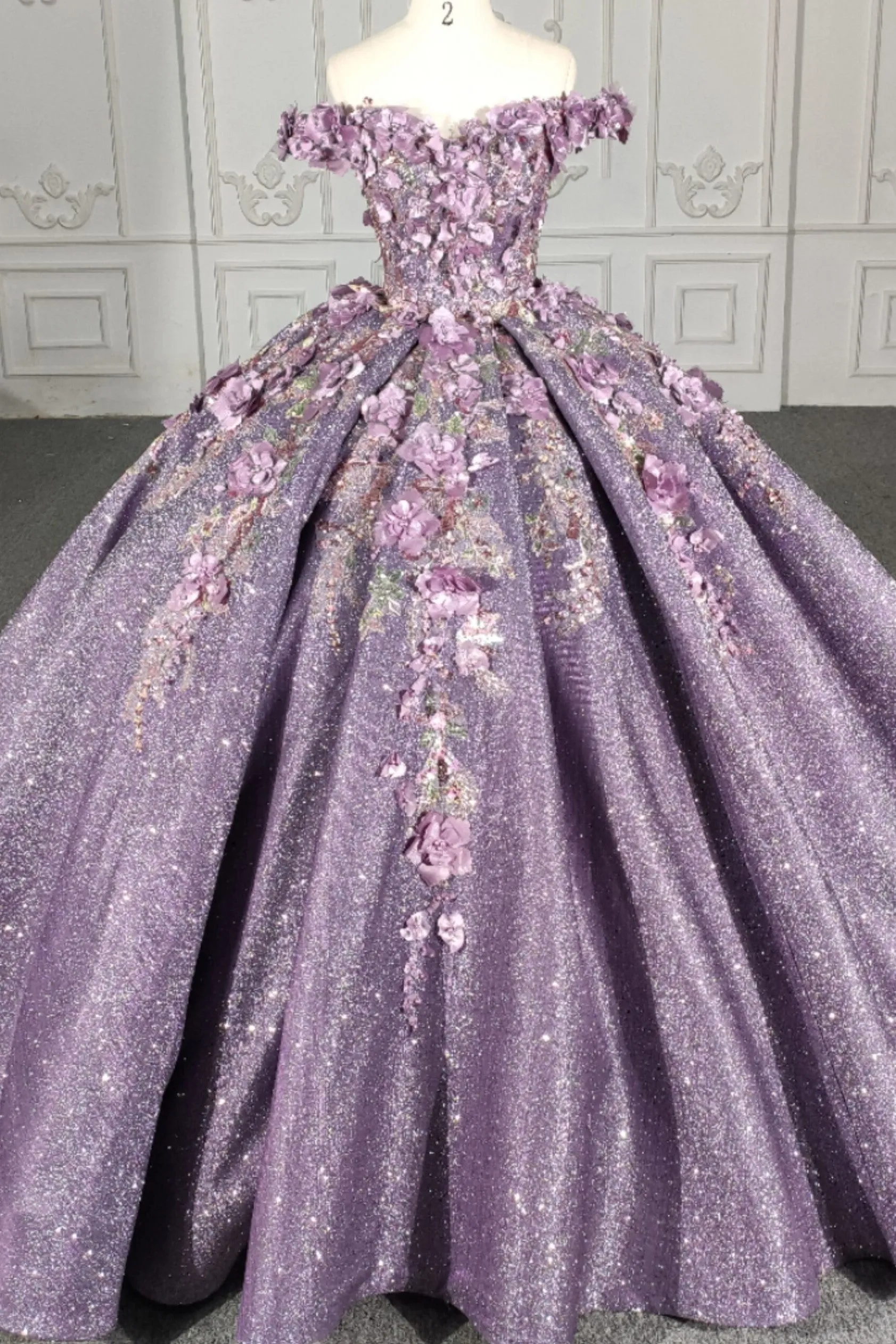 Gorgeous Sweetheart Quinceanera Dresses Princess Appliques Off-the-shoulder Ball Gown