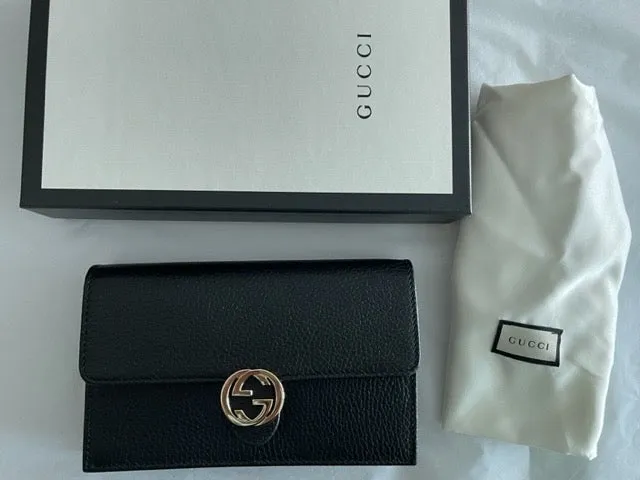 Gucci GG Black Crossbody Handbag Calf Leather Gold Chain Purse Bag Italy NEW