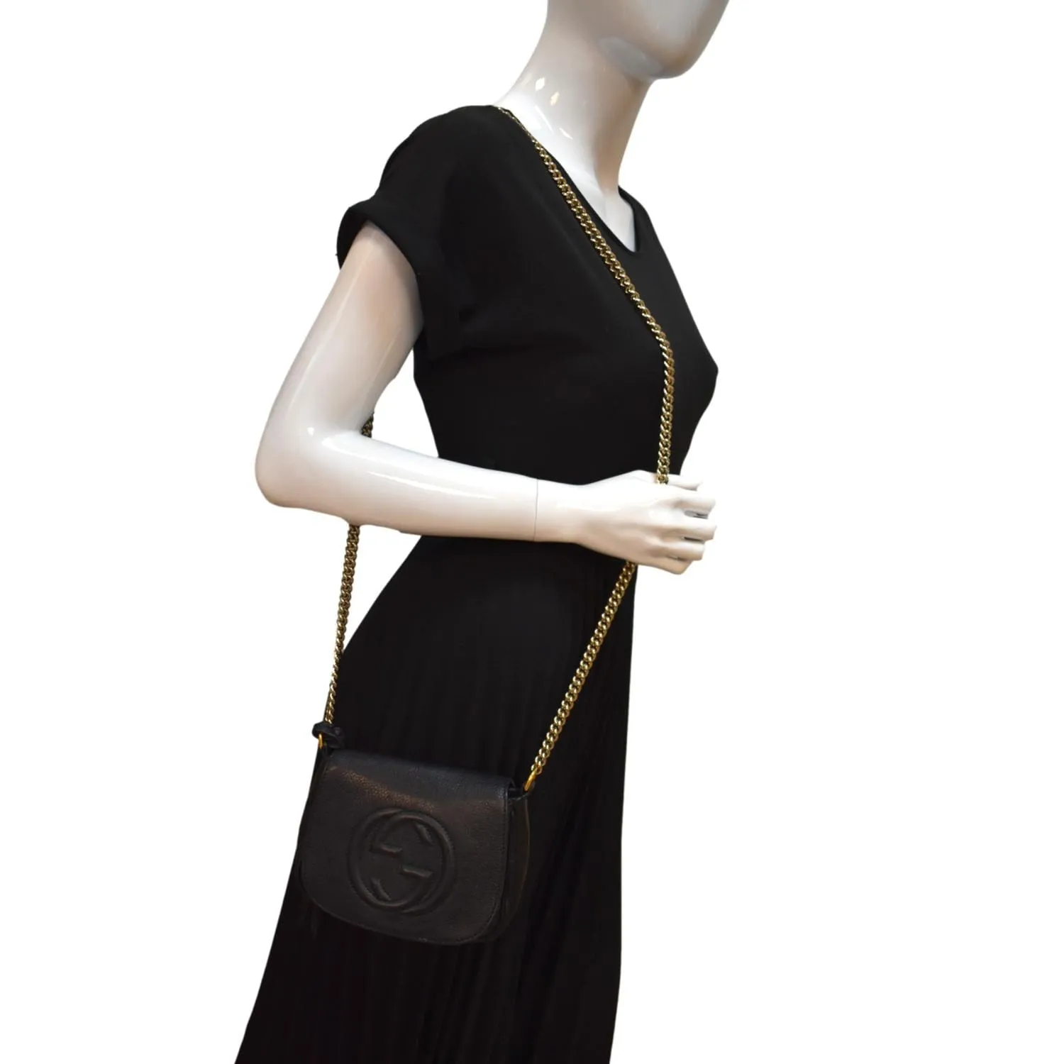 GUCCI GG Soho Pebbled Leather Chain Crossbody Bag Black 323190