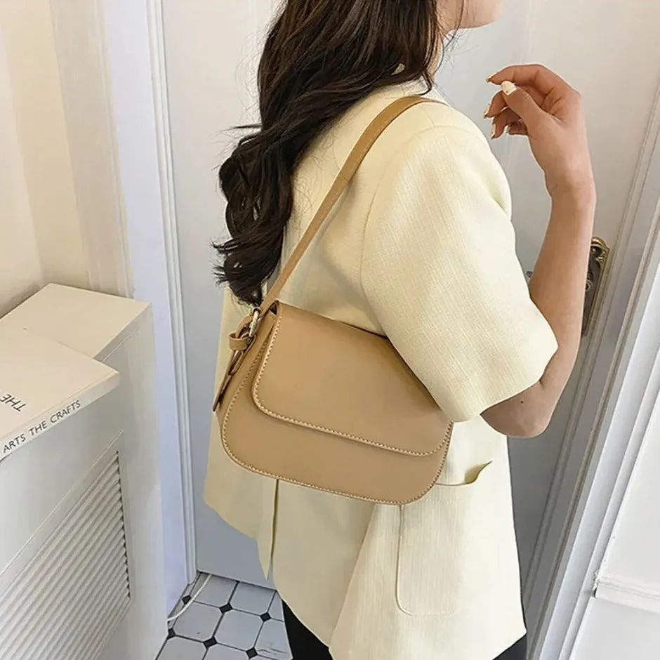 Illythia | Classic Saddle | Crossbody Bag