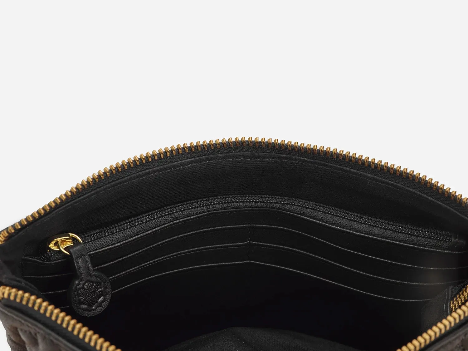 ISABELLA CLUTCH