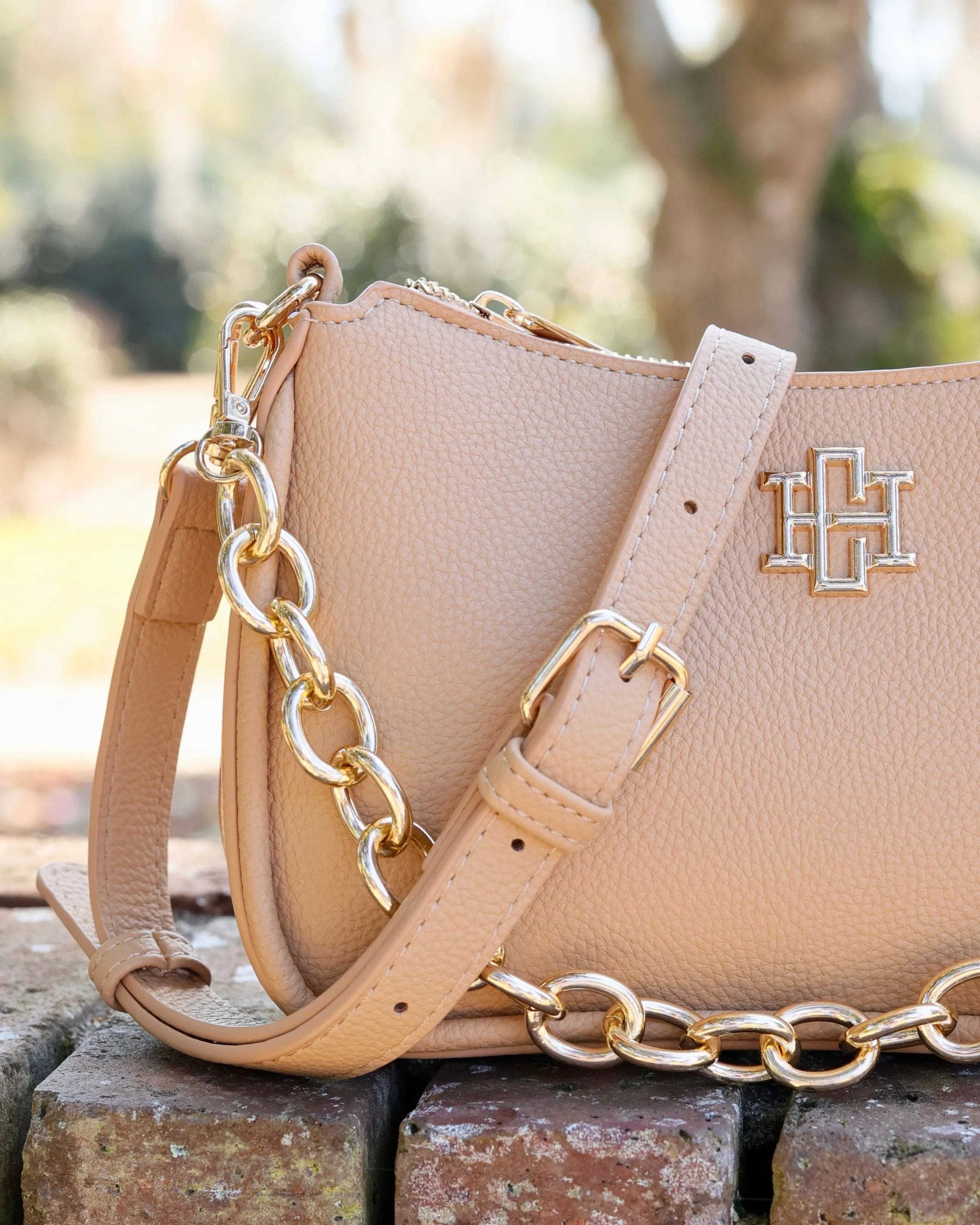 Joan Crossbody Tan by Caroline Hill