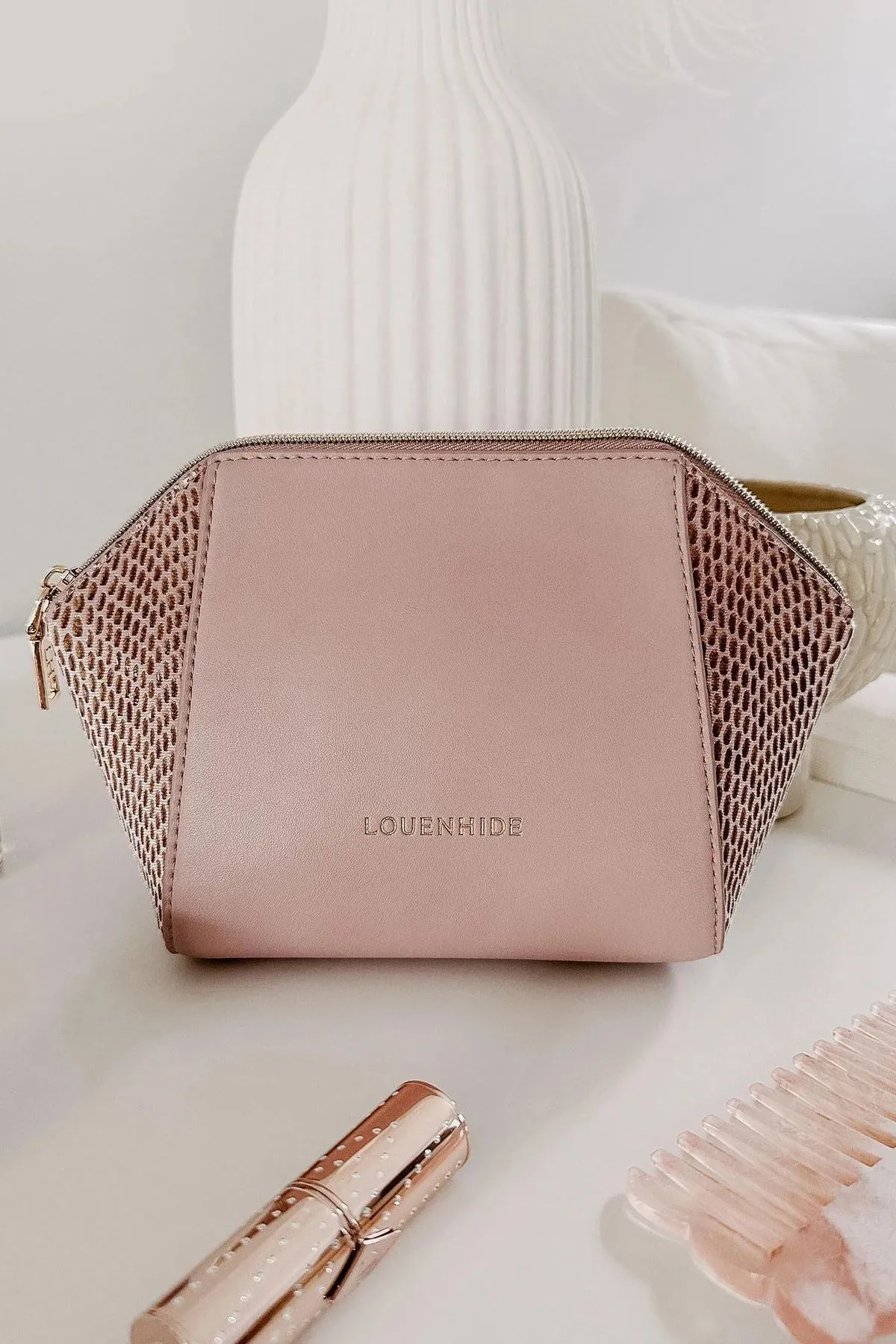 LOUENHIDE Havarti Pouch - Pale Pink