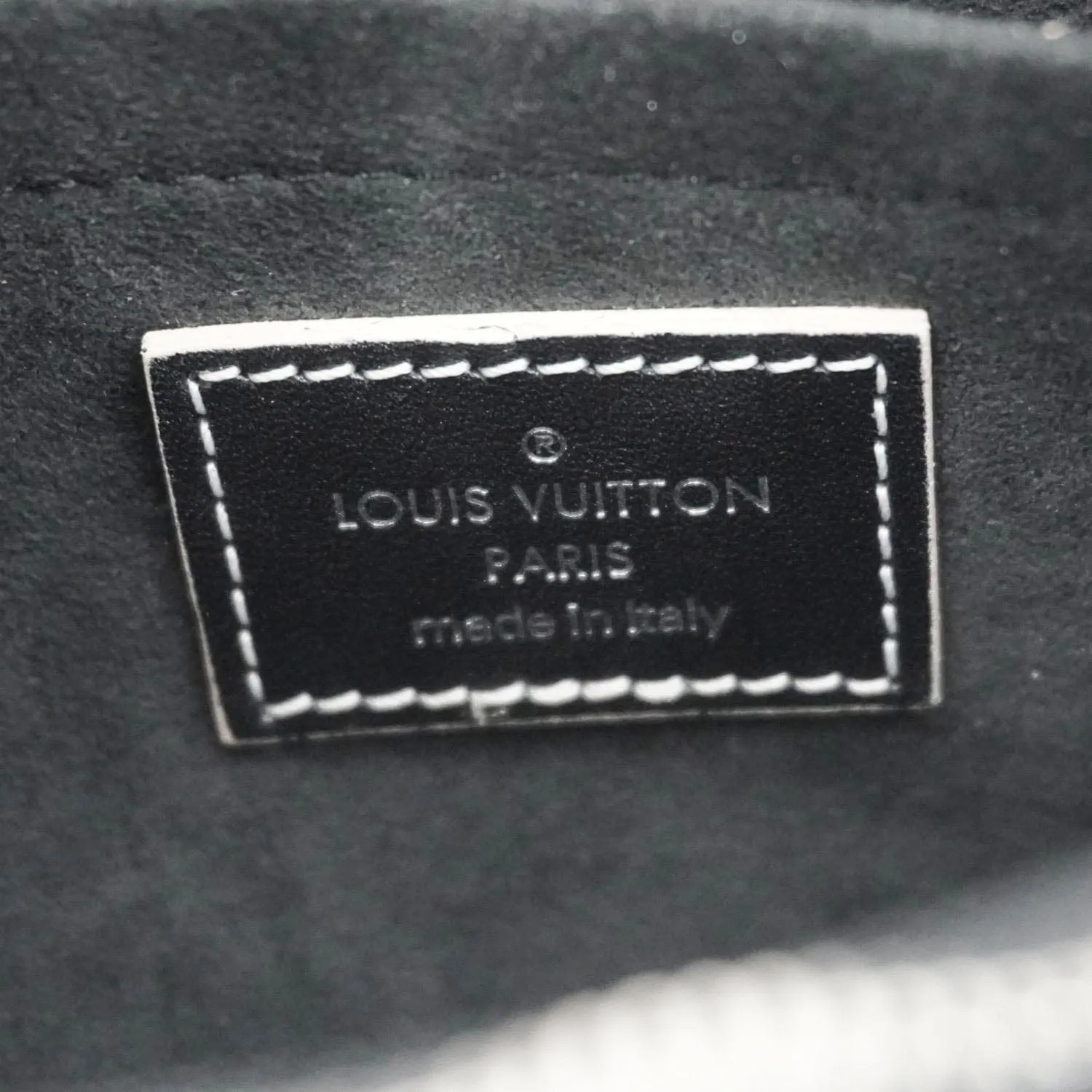 LOUIS VUITTON Chain It Monogram Canvas Top Handle Crossbody Bag Brown