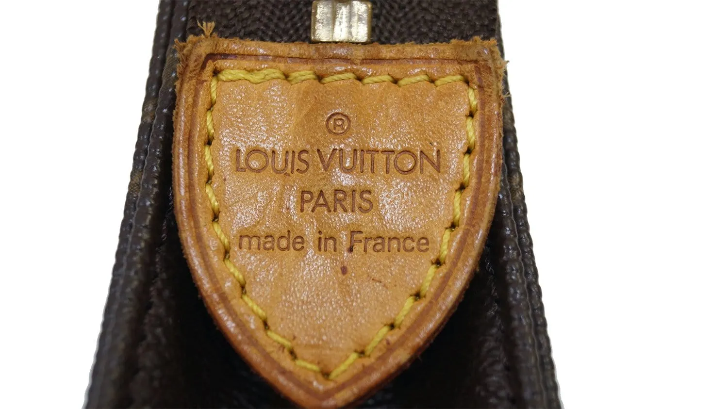 LOUIS VUITTON Monogram Canvas Poche Toilette 15 Cosmetic Pouch