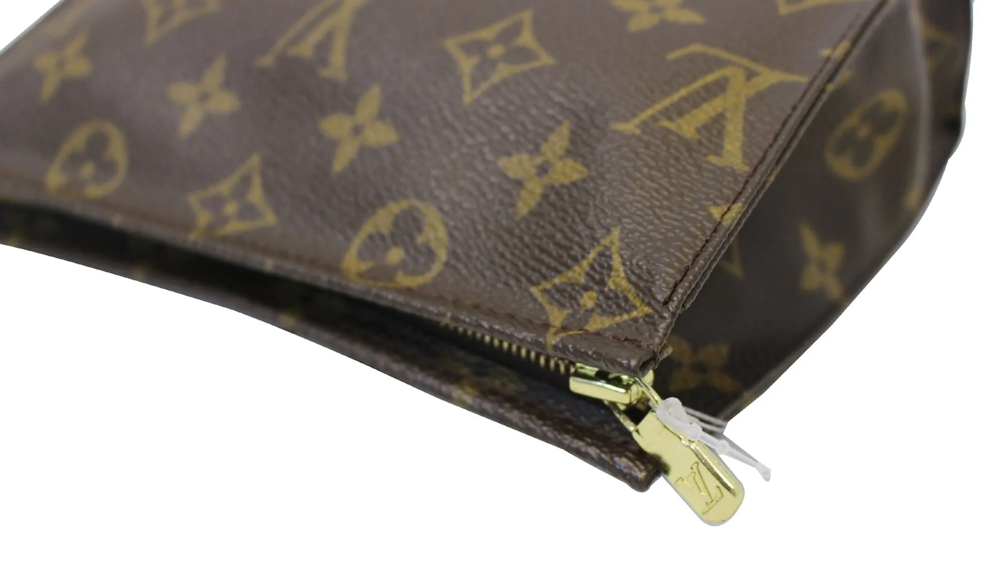LOUIS VUITTON Monogram Canvas Poche Toilette 19 Cosmetics Pouch