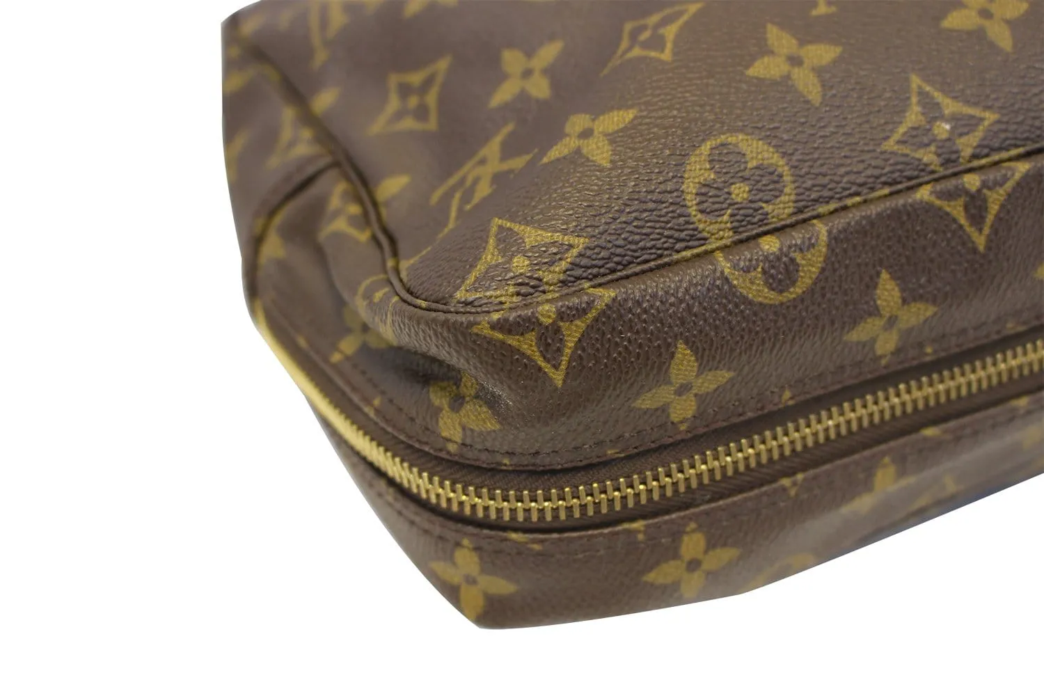 LOUIS VUITTON Monogram Canvas Trousse Toilette 28 Clutch