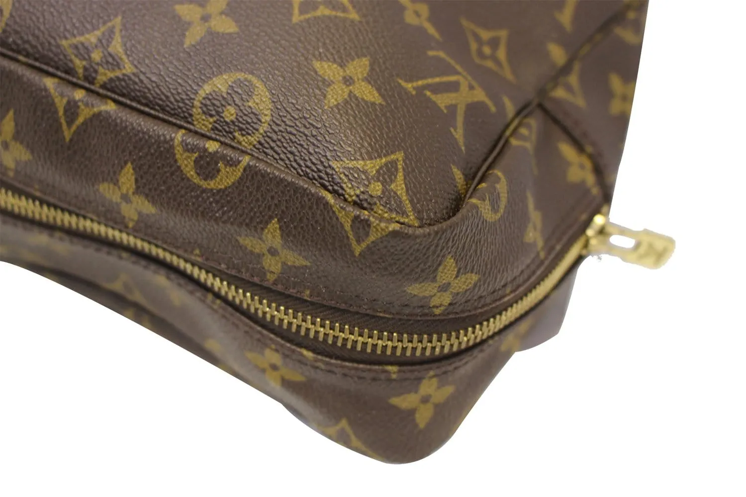 LOUIS VUITTON Monogram Canvas Trousse Toilette 28 Clutch