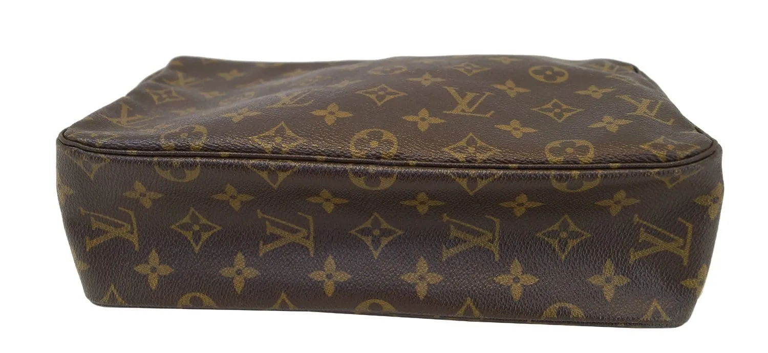 LOUIS VUITTON Monogram Trousse Toilette 28 Cosmetic Pouch