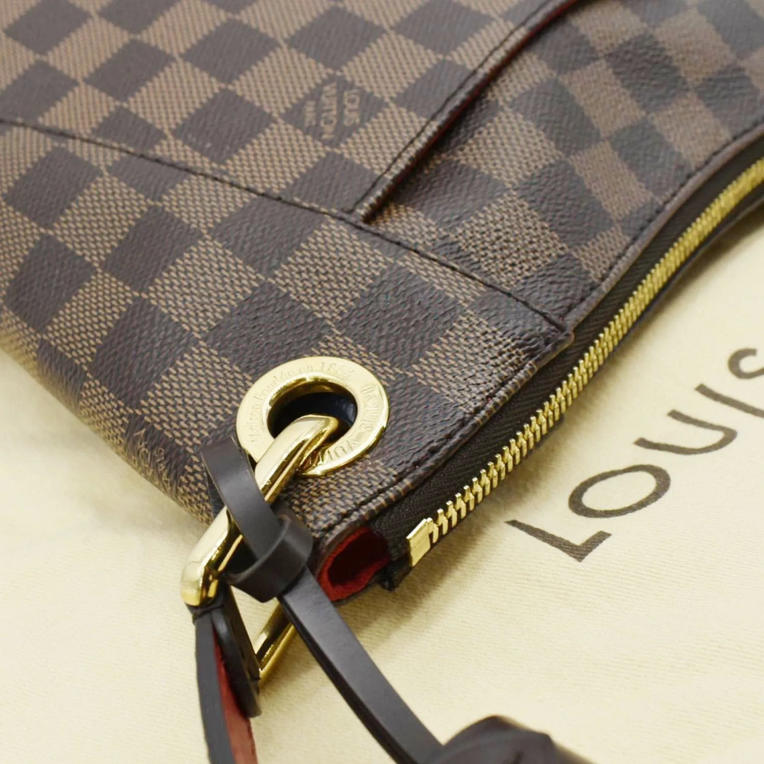 LOUIS VUITTON South Bank Besace Damier Ebene Crossbody Bag Brown