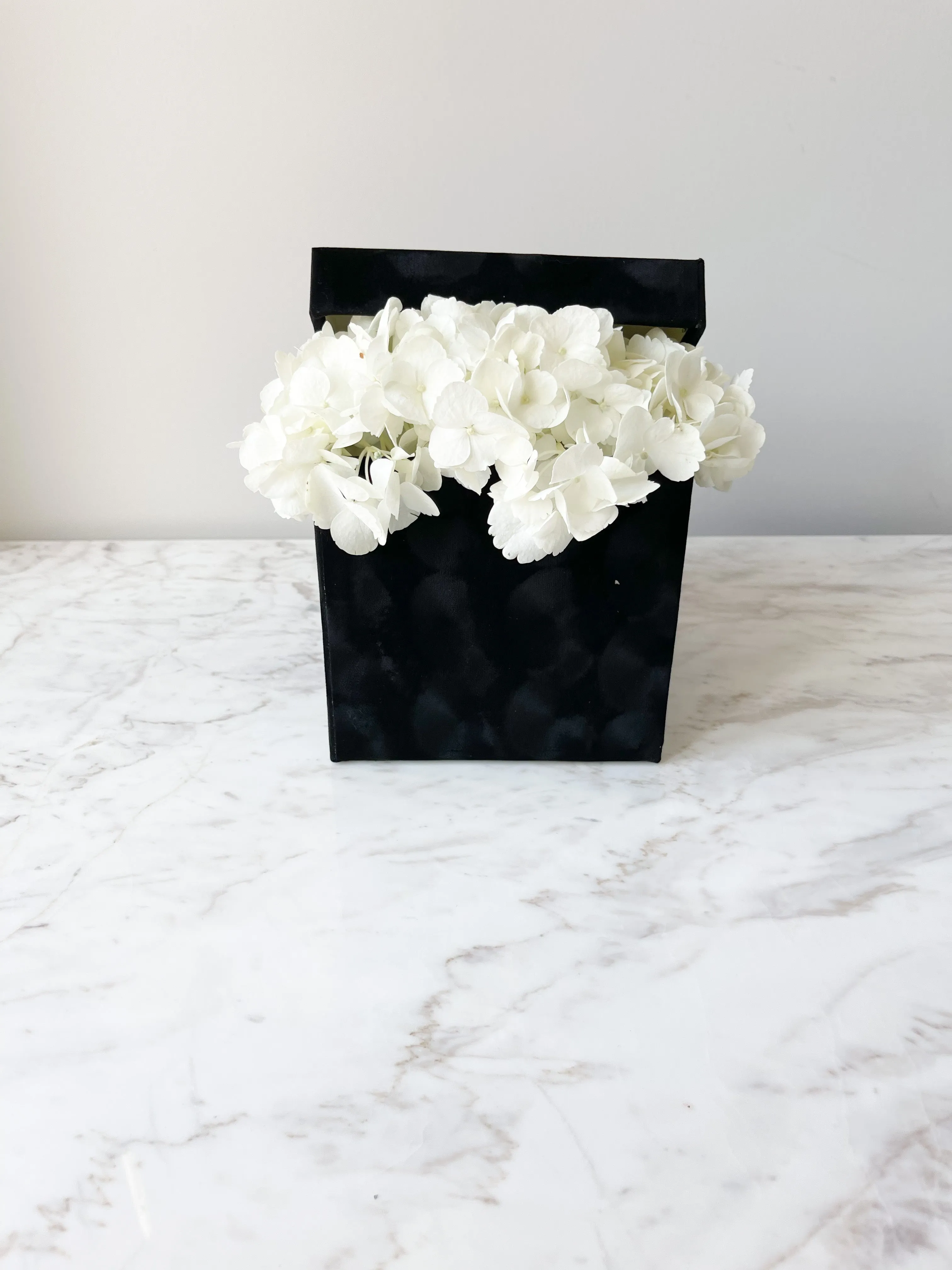 Luxury Velvet Square Flower Box with Lid