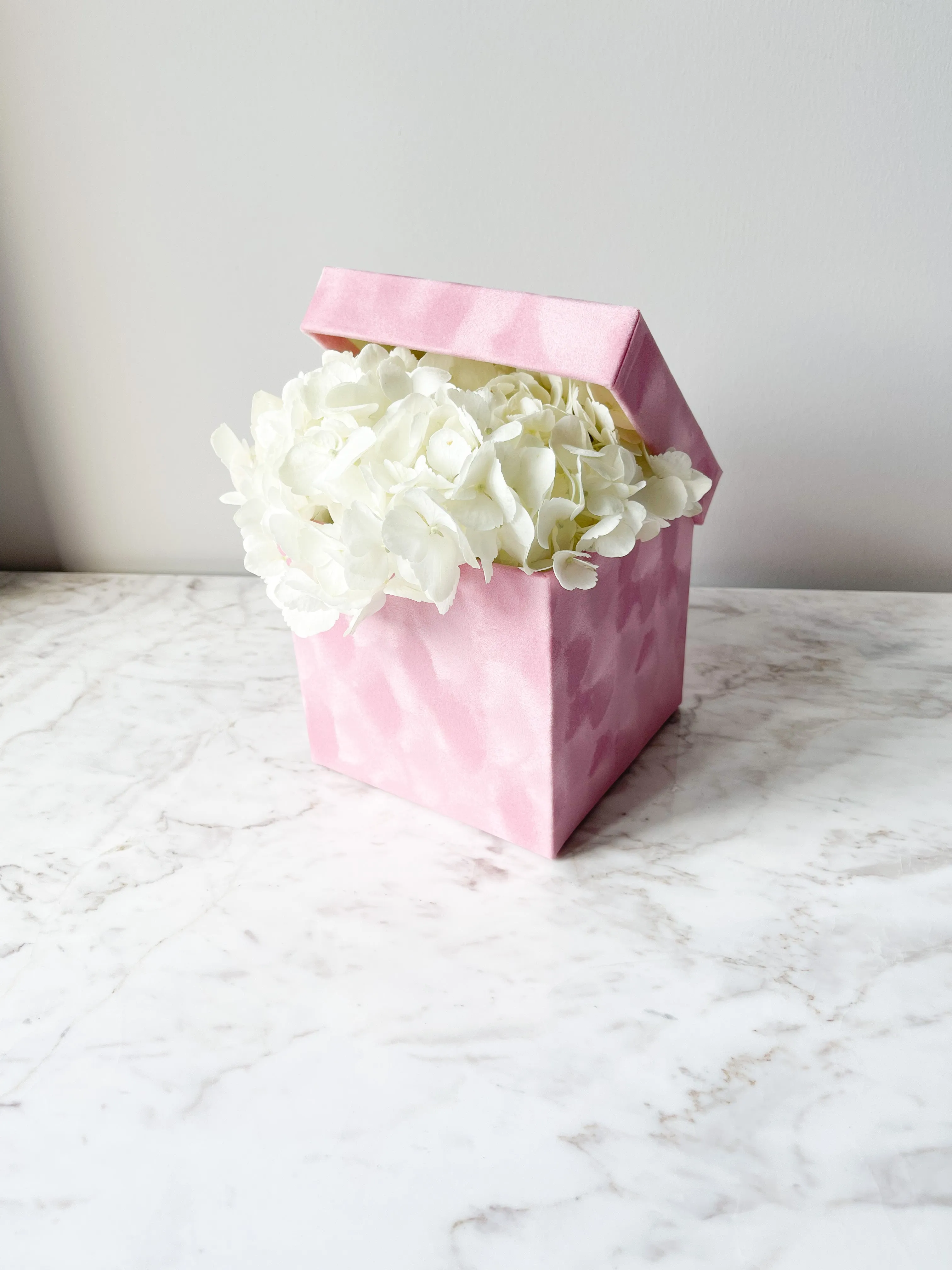 Luxury Velvet Square Flower Box with Lid
