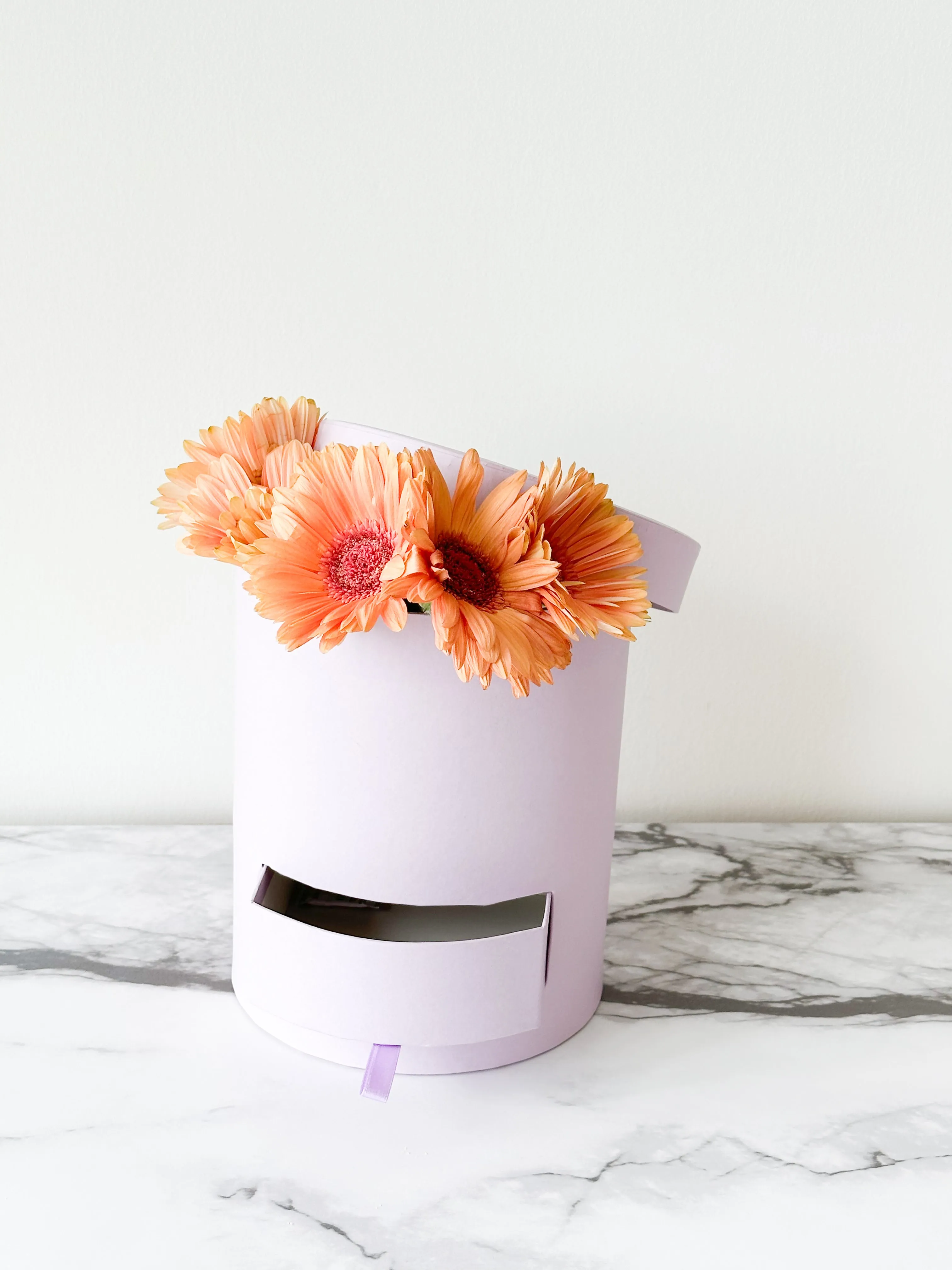Marble Round Flower Box with Drawer
