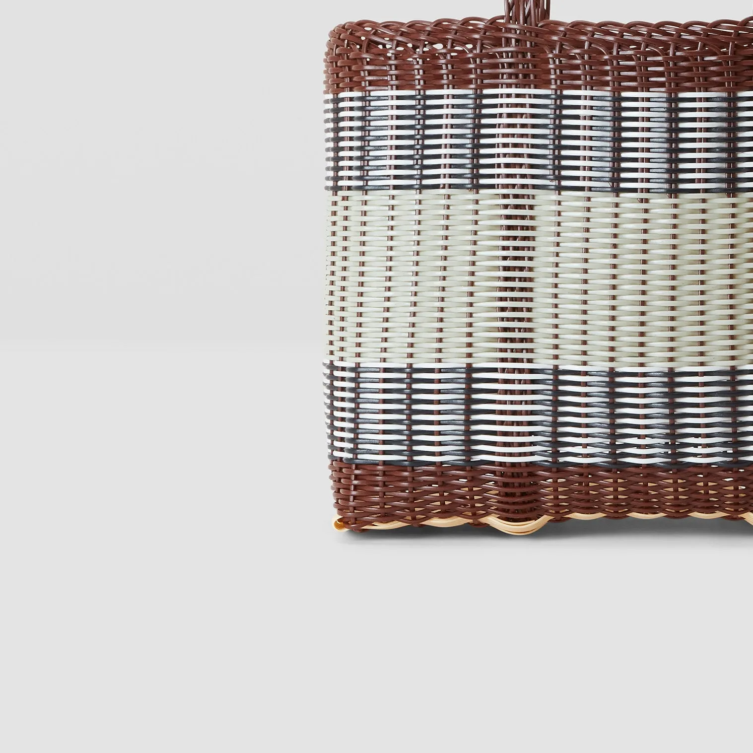 Mercado Bag Small in Chocolate   Palm