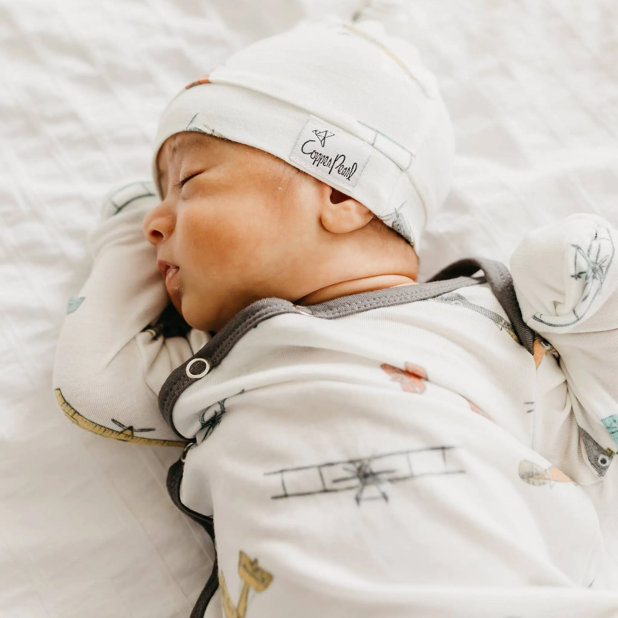 Newborn Knotted Gown - Ace