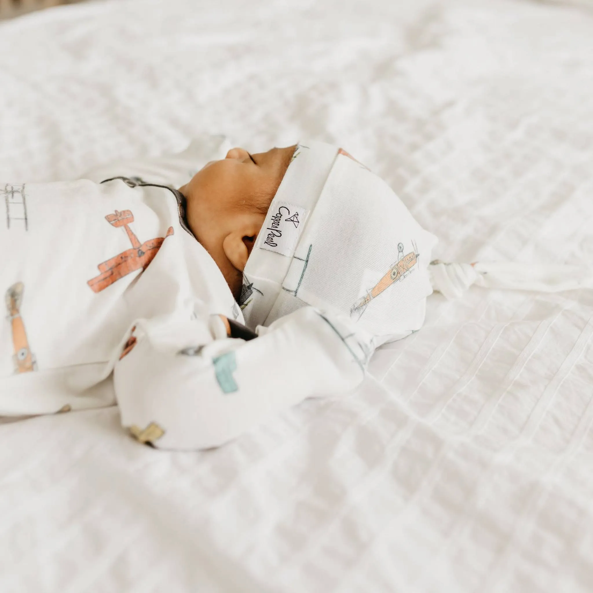 Newborn Knotted Gown - Ace