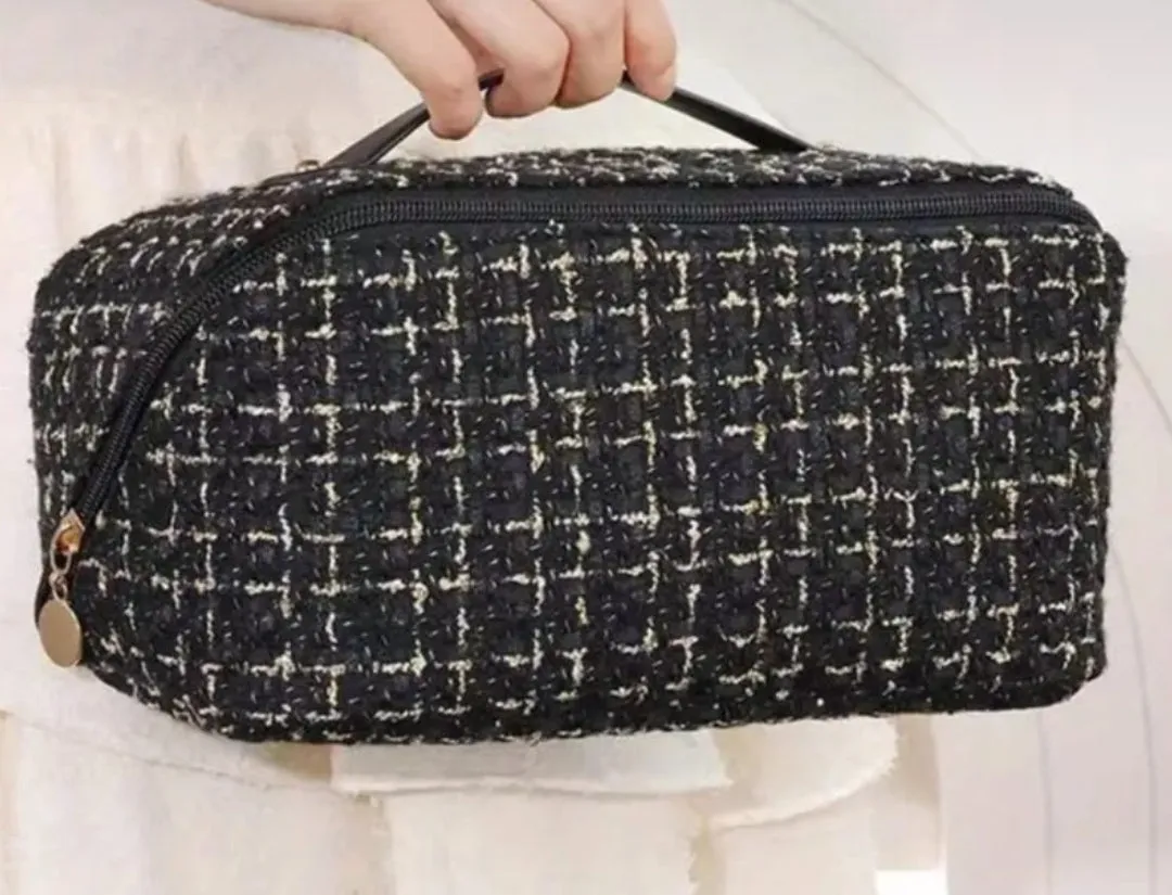 Portable Makeup Bag