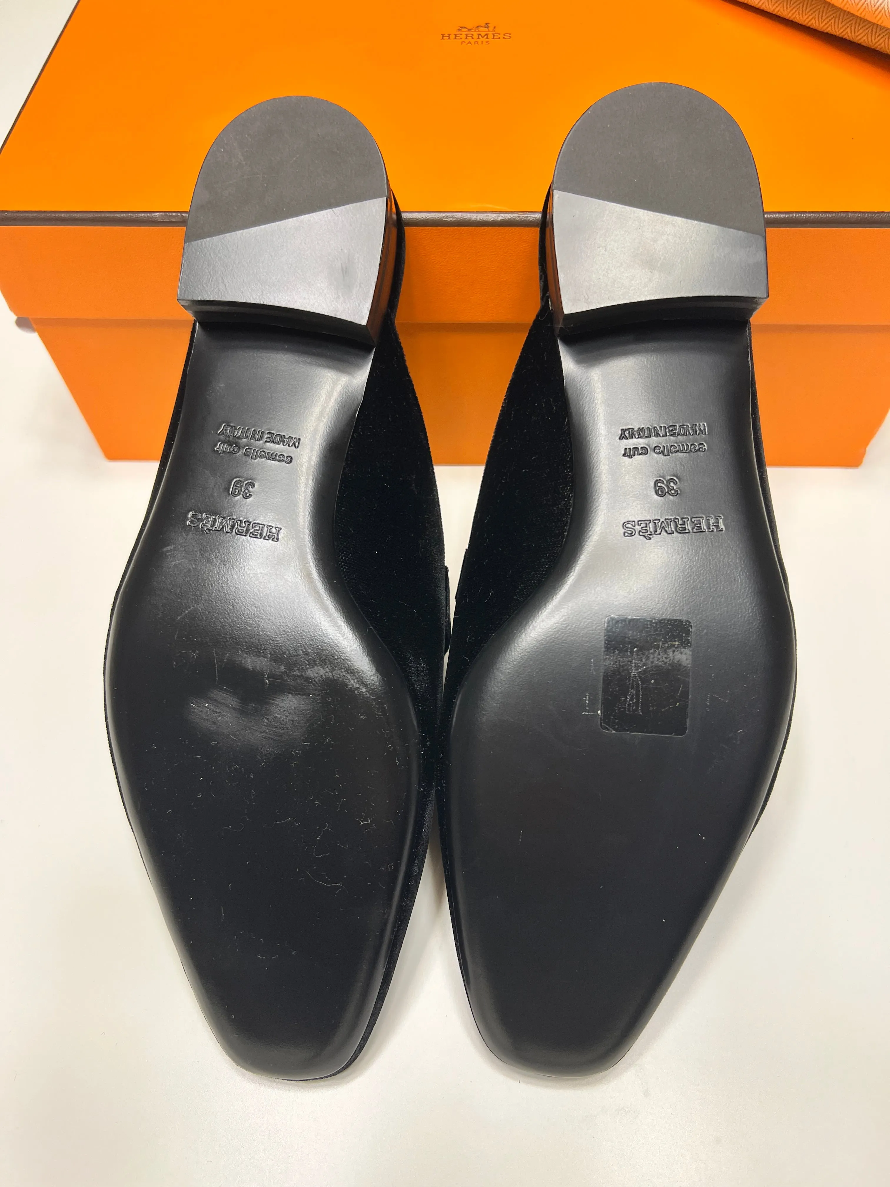 Pre-owned Hermes Mules