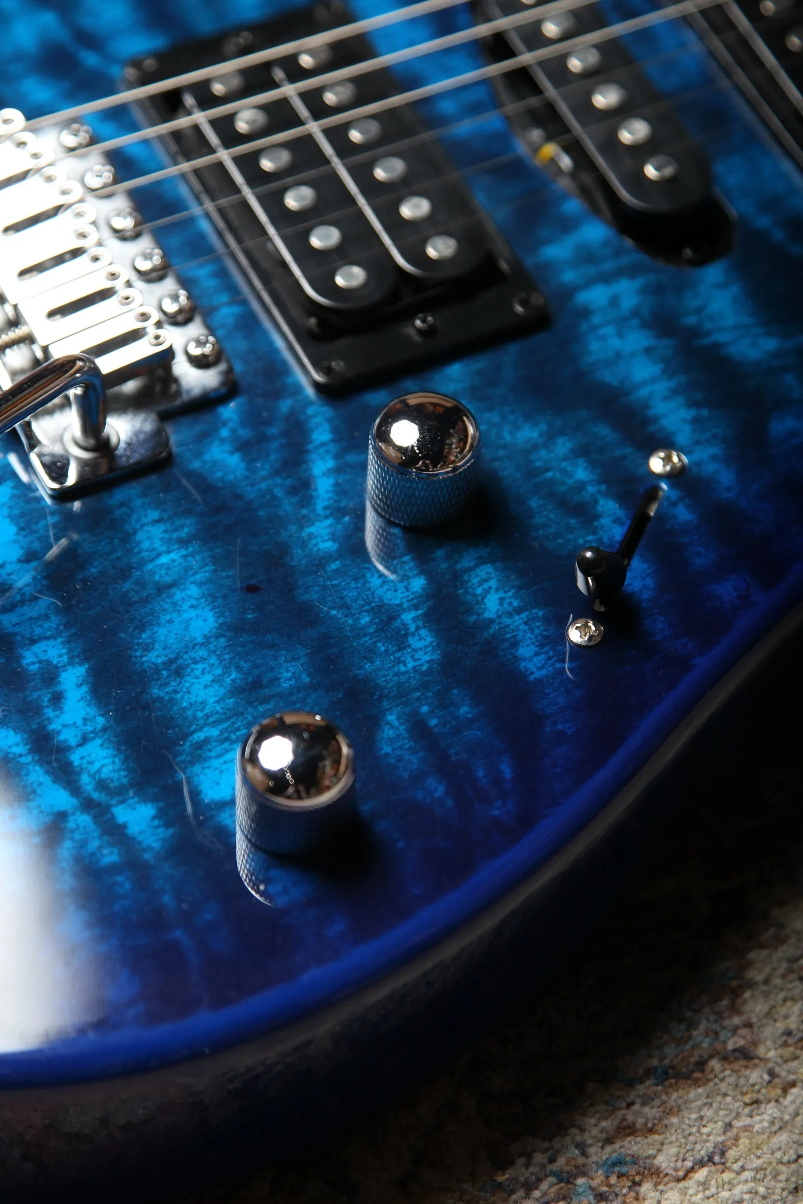 Pre-Owned Ibanez GIO GRX70QA - Transparent Blue Burst