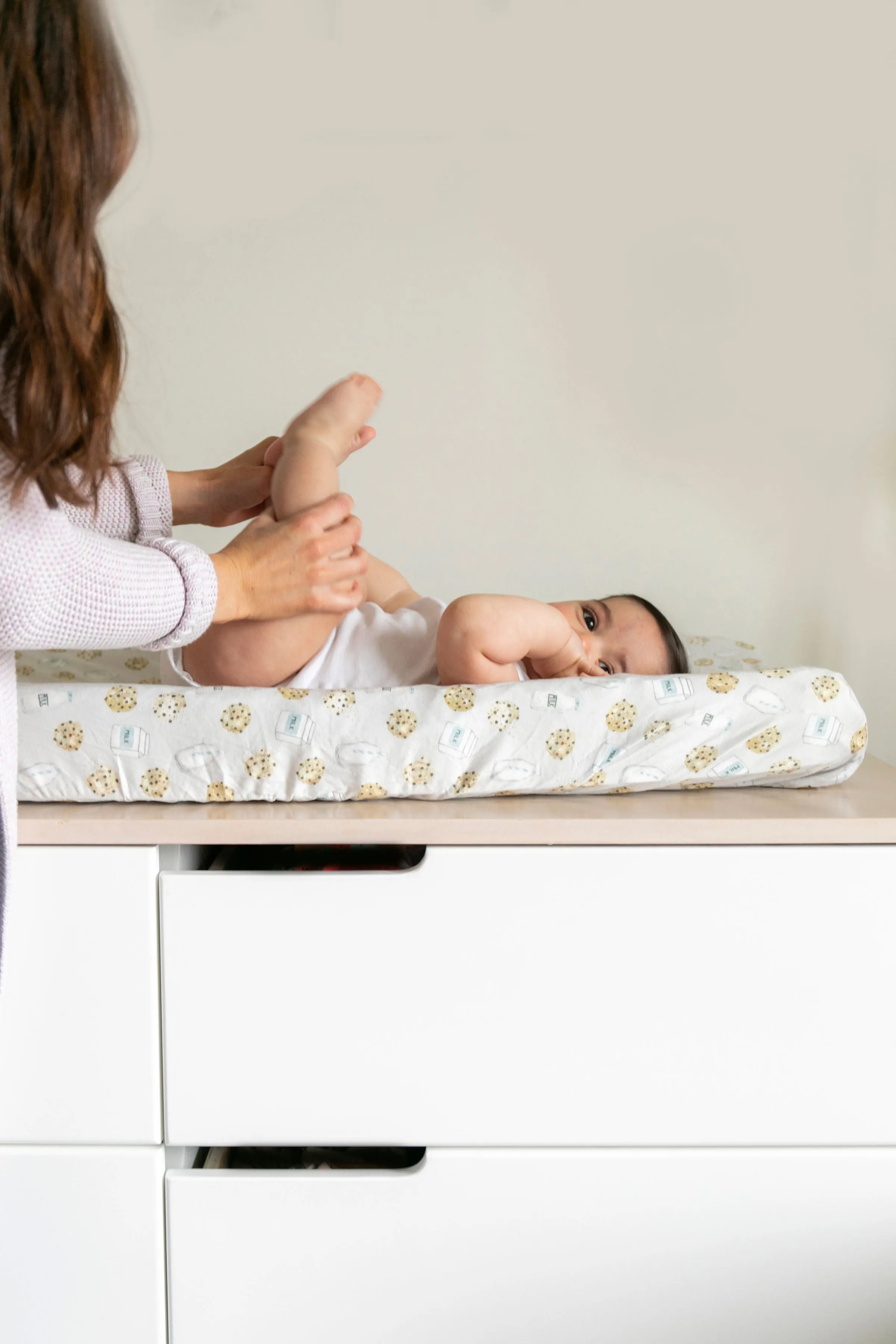 Premium Knit Diaper Changing Pad Cover - Chip