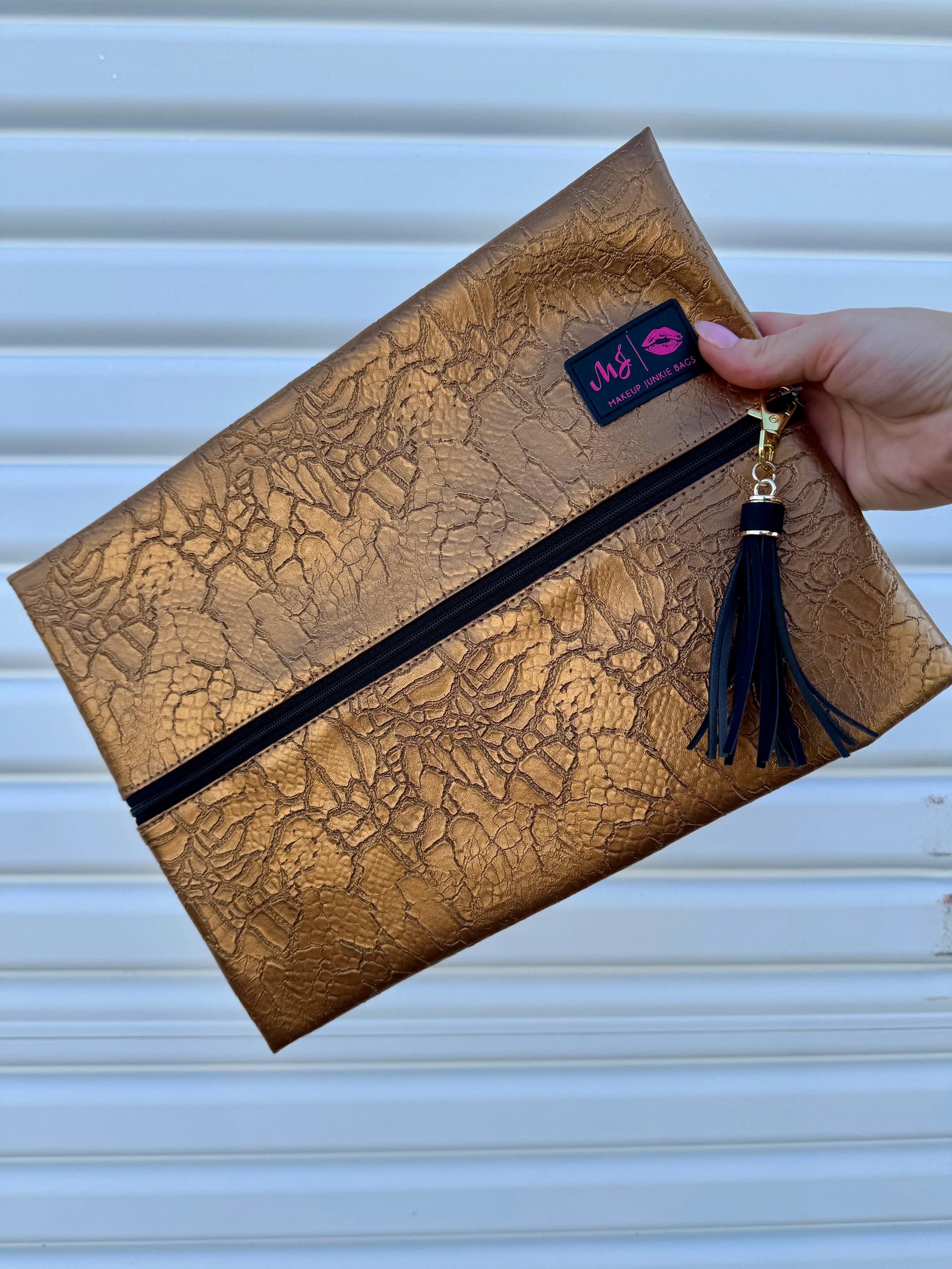 READY TO SHIP: Athena by Makeup Junkie