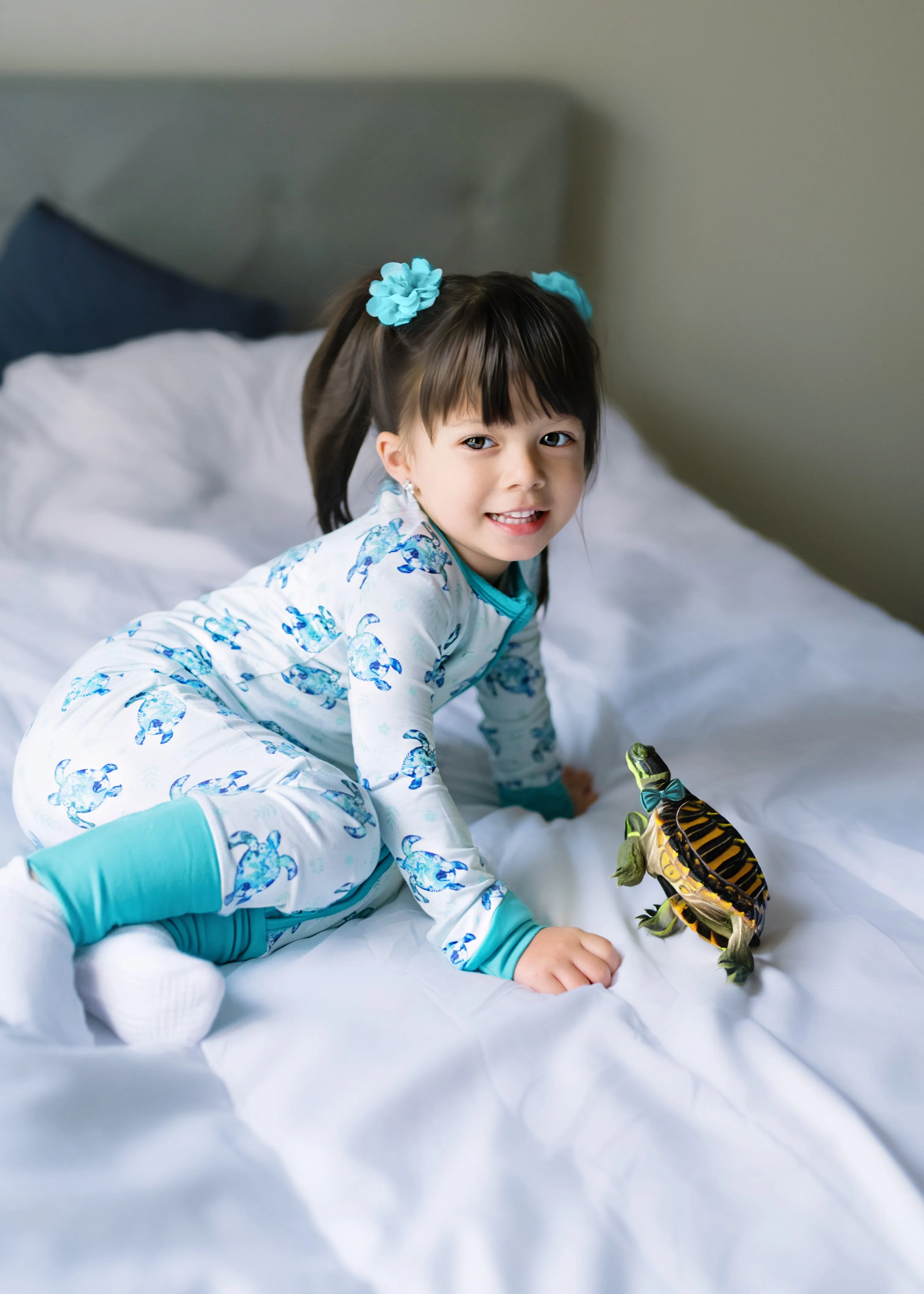 Sea of Turtles | Convertible Bamboo Zipper Baby Pajamas