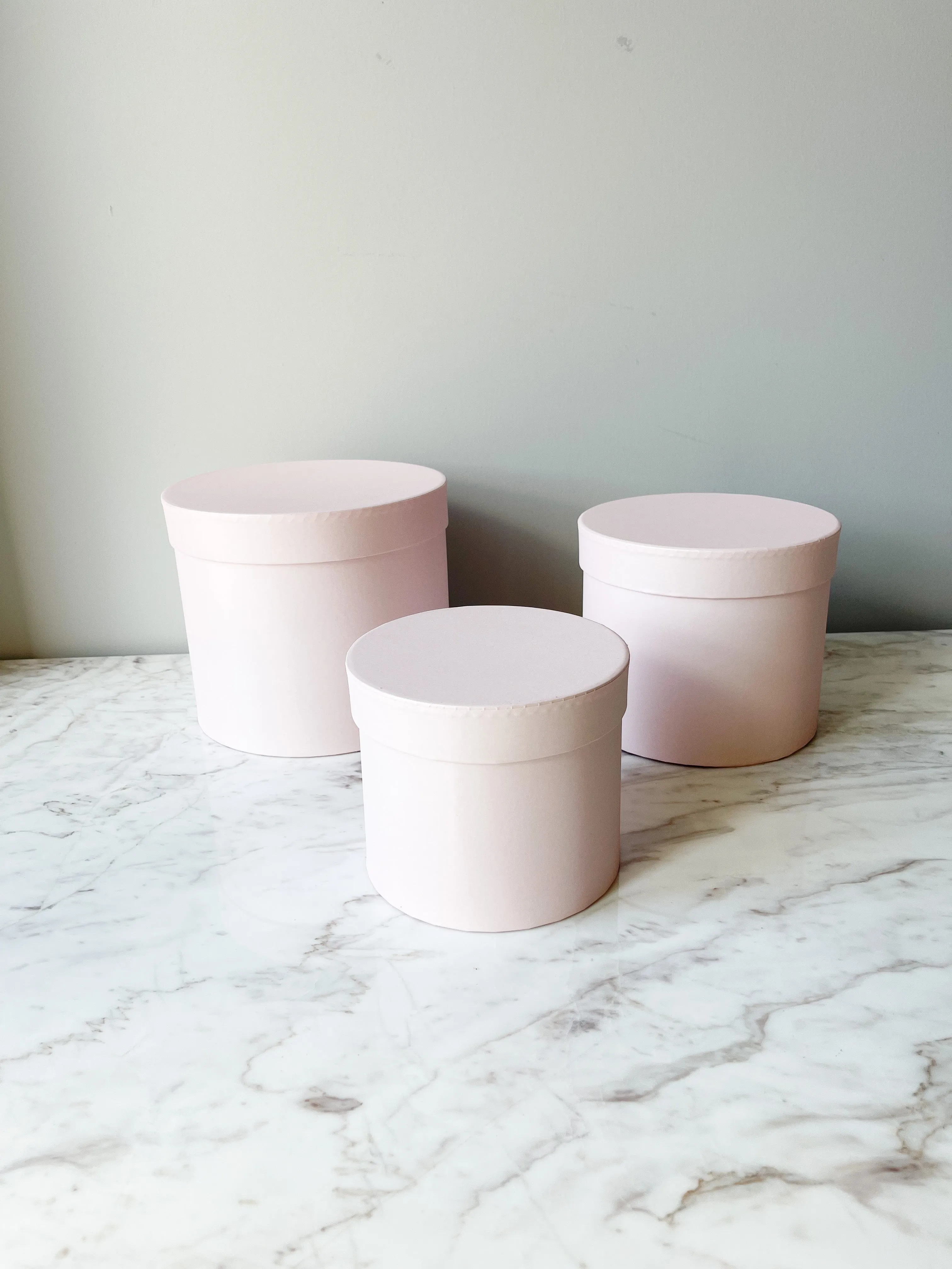 Shinny Planter Flower Box in Different Size & Color