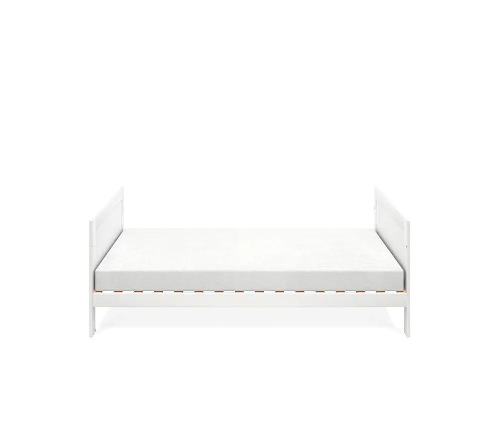 Silver Cross Bromley 3 Piece Nursery Furniture Set with Convertible Cot to Toddler Bed, Dresser & Wardrobe - White