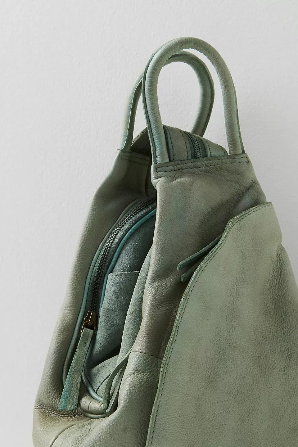 SOHO CONVERTIBLE SLING BAG-WASHED ARMY