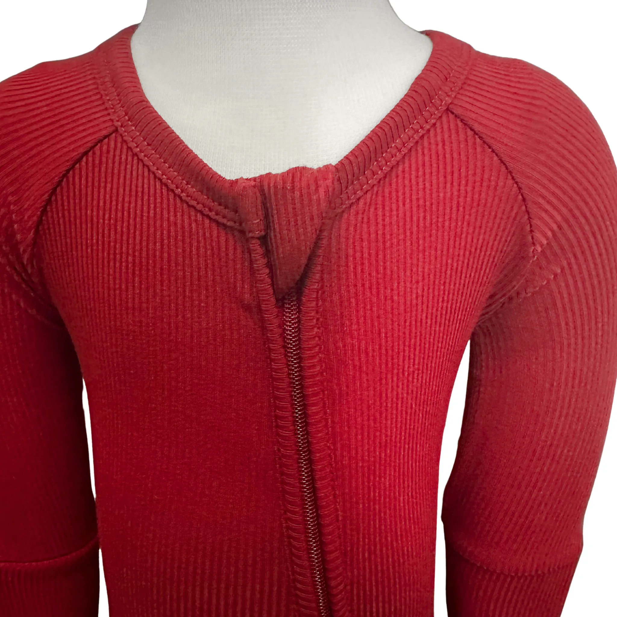 Winterberry Red Ribbed QuickZip